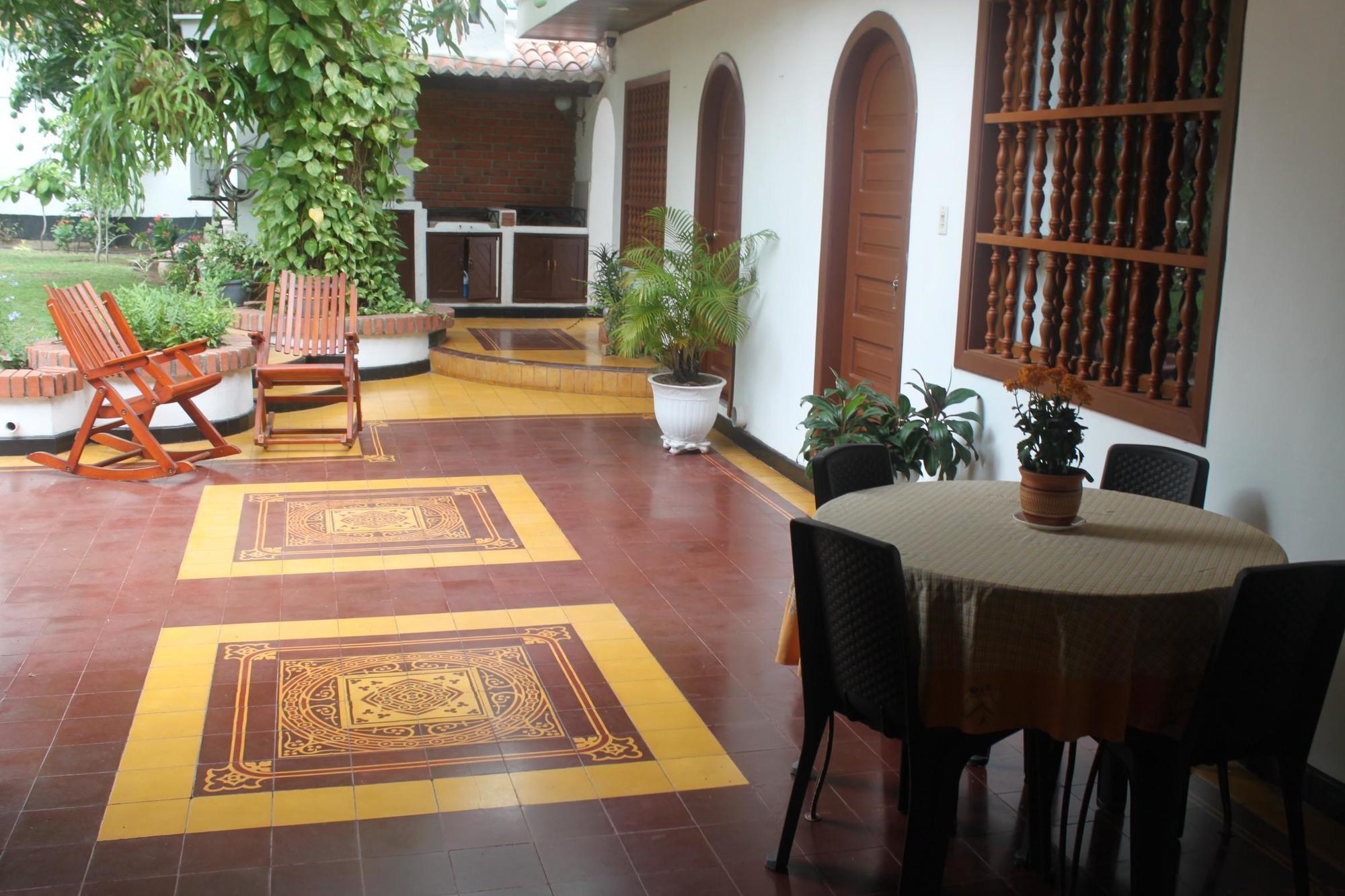 Hotel Casa Colonial บาร์รังกีญา ภายนอก รูปภาพ