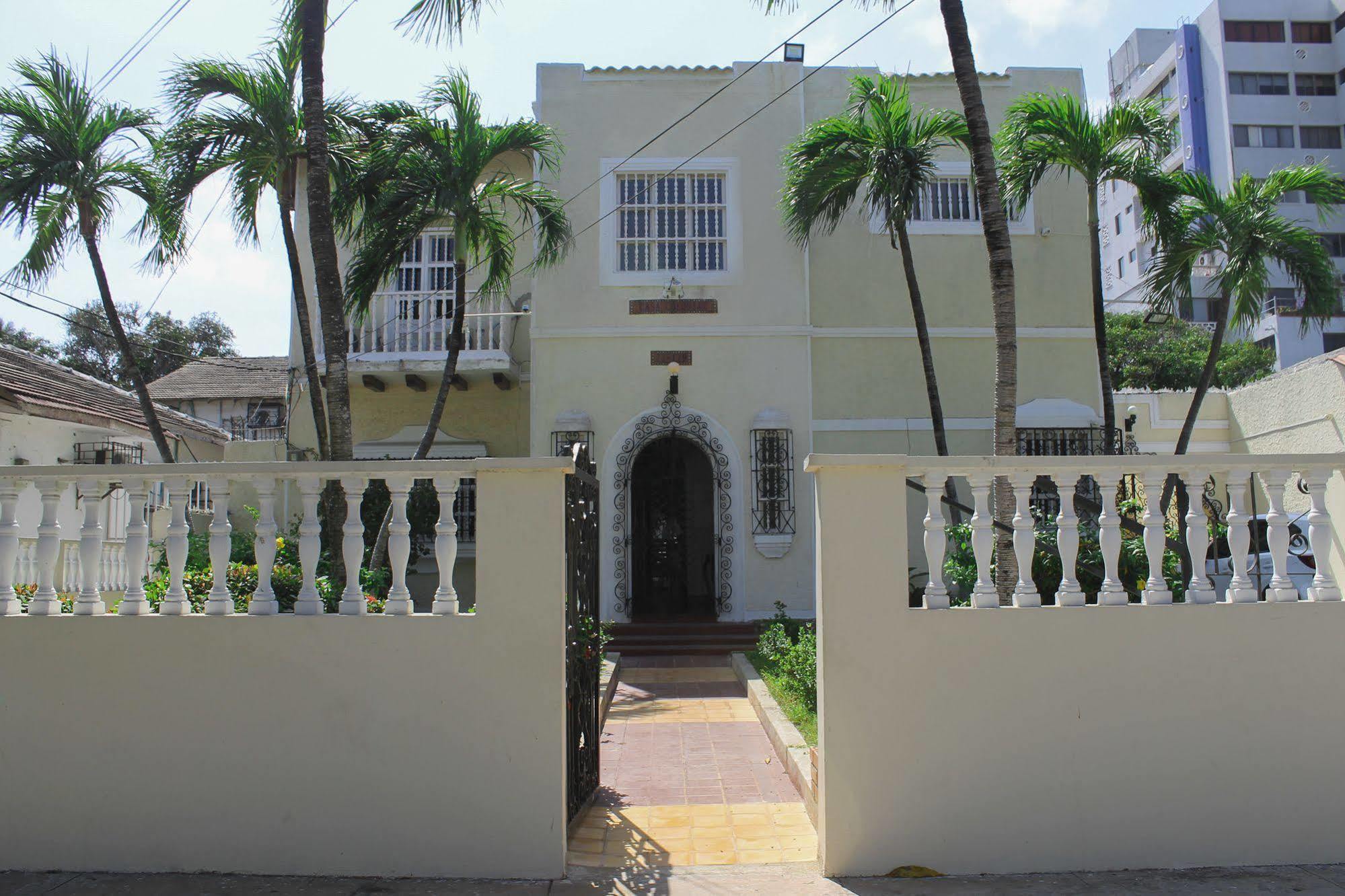 Hotel Casa Colonial บาร์รังกีญา ภายนอก รูปภาพ